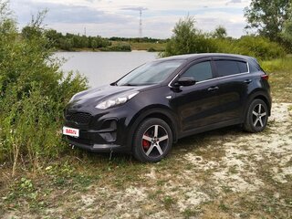 2019 Kia Sportage IV Рестайлинг, чёрный, 1950000 рублей, вид 3