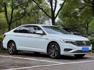 2022 Volkswagen Sagitar III, белый, 1725000 рублей, вид 3