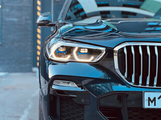 2021 BMW X5 40i IV (G05/G18), синий, 7090000 рублей, вид 4