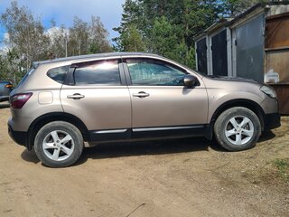 2011 Nissan Qashqai I Рестайлинг, коричневый, 1059000 рублей, вид 4