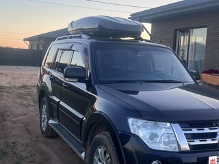 2013 Mitsubishi Pajero IV Рестайлинг 1, чёрный, 2000000 рублей, вид 1