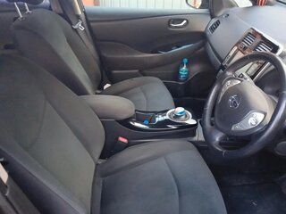 2014 Nissan Leaf I (ZE0/AZE0), чёрный, 1150000 рублей, вид 4