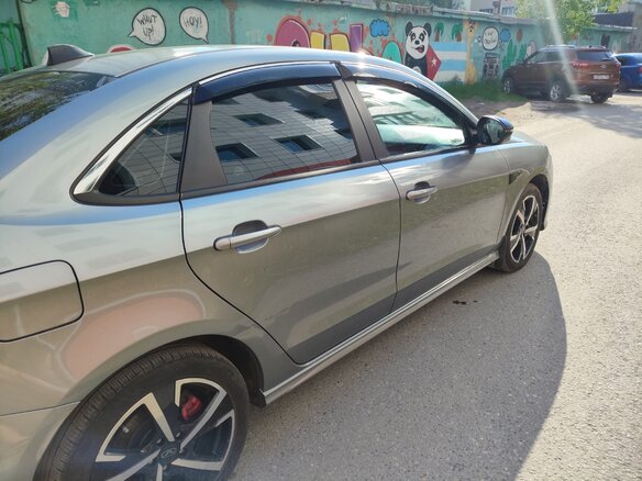 2023 Kaiyi E5, серый, 1500000 рублей - вид 2