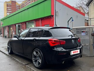 2015 BMW 1 серии 118i II (F20/F21) Рестайлинг, чёрный, 1475000 рублей, вид 4