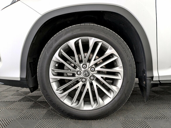 2019 Lexus RX 300 IV Рестайлинг, белый, 4360000 рублей - вид 17