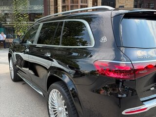 2024 Mercedes-Benz Maybach GLS 600 I Рестайлинг, чёрный, 23950000 рублей, вид 3