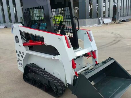 2026 Bobcat 553, белый, 850000 рублей, вид 1