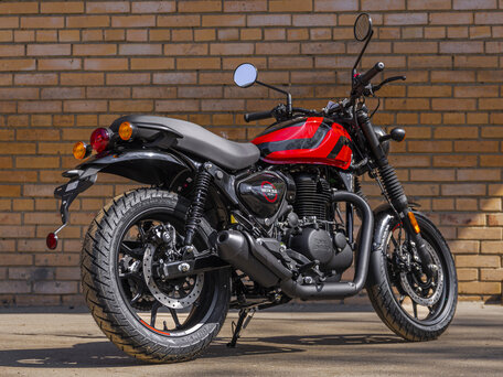 2026 Royal Enfield Hunter, красный, 462000 рублей, вид 5