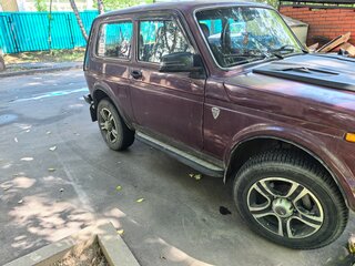 2001 Lada (ВАЗ) 2121 (4x4) I Рестайлинг, красный, 220000 рублей, вид 4