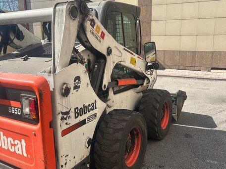 2012 Bobcat S650, 5400000 рублей, вид 4