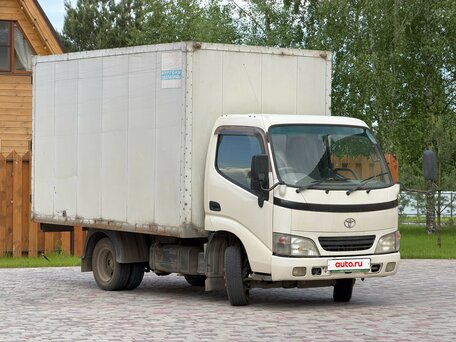 2002 Toyota Dyna, белый, 980000 рублей, вид 1