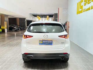 2022 Mazda CX-5 II Рестайлинг, белый, 2300000 рублей, вид 3