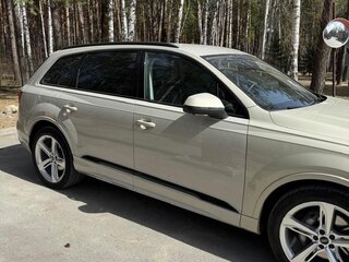 2020 Audi Q7 45 TDI II (4M) Рестайлинг, бежевый, 8810000 рублей, вид 5