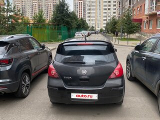 2010 Nissan Tiida I Рестайлинг, чёрный, 465000 рублей, вид 3