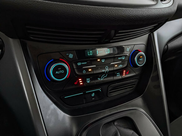 2018 Ford Kuga II Рестайлинг, серый, 1675000 рублей - вид 20