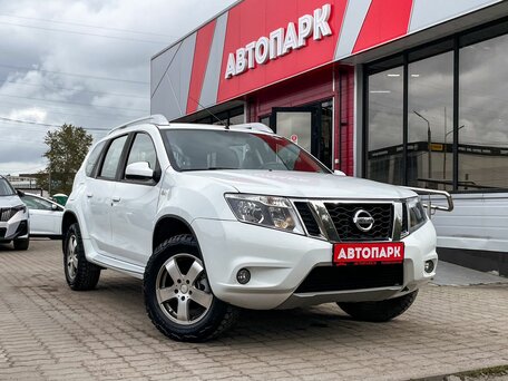 Nissan Terrano III (D10)