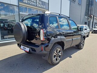 2026 Lada (ВАЗ) Niva Travel I Рестайлинг, чёрный, 1735900 рублей, вид 5