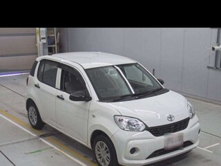 2017 Toyota Passo III, белый, 930000 рублей, вид 1