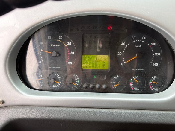 2013 King Long XMQ6130Y, белый - вид 6