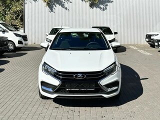 2026 Lada (ВАЗ) Vesta I Рестайлинг (NG), белый, 1730000 рублей, вид 2