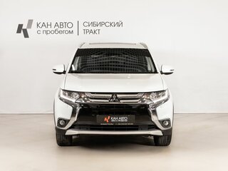 2020 Mitsubishi Outlander III Рестайлинг 3, белый, 2230658 рублей, вид 2