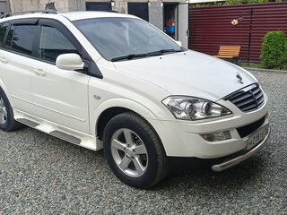 2012 SsangYong Kyron 6-speed I Рестайлинг, белый, 1000000 рублей, вид 2