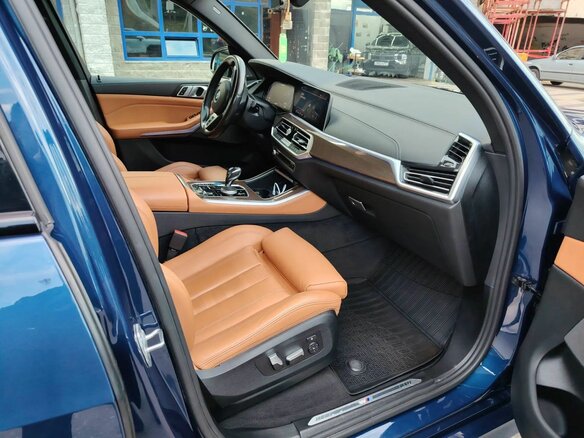 2020 BMW X5 40i IV (G05/G18), синий, 4750000 рублей - вид 19