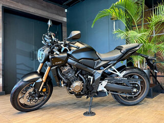 2025 Honda CB 650R, чёрный, 1450000 рублей, вид 1