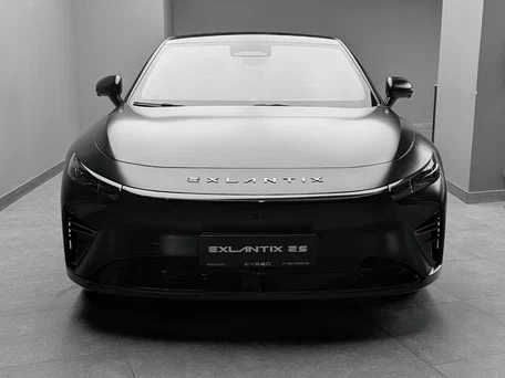 2025 Esteo Exlantix ES, чёрный, 6270000 рублей, вид 4
