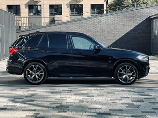 2018 BMW X5 30d III (F15), чёрный, 3870000 рублей, вид 2