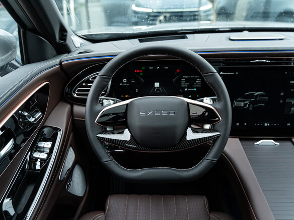 2025 Exeed VX I Рестайлинг, серебристый, 5730000 рублей - вид 8