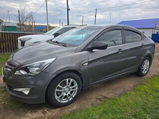 2014 Hyundai Solaris I, серый, 900000 рублей, вид 2