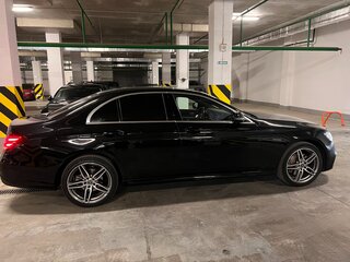 2018 Mercedes-Benz E-Класс 200 V (W213, S213, C238), чёрный, 3800000 рублей, вид 5