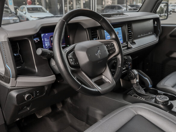 2021 Ford Bronco VI, жёлтый, 6847128 рублей - вид 26