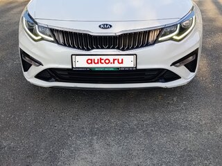 2018 Kia Optima IV Рестайлинг, белый, 1600000 рублей, вид 3
