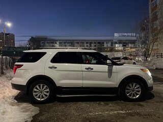 2013 Ford Explorer V, белый, 2050000 рублей, вид 5