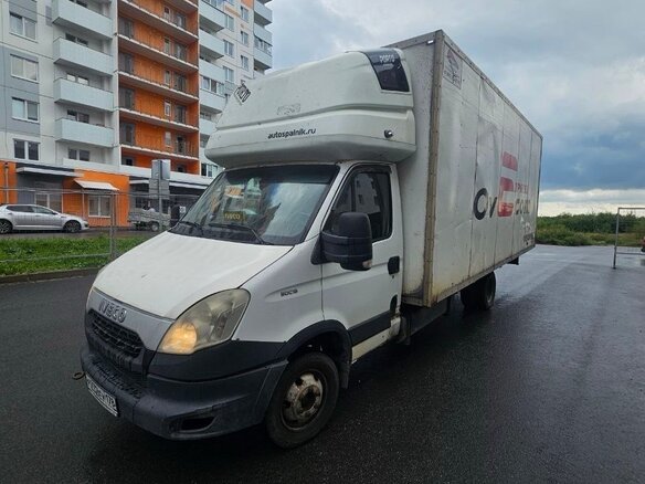 2013 Iveco Daily, белый - вид 4
