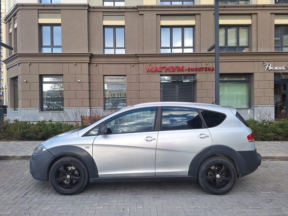 2012 SEAT Altea Freetrack I Рестайлинг, серебристый, 950000 рублей