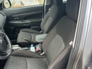 2019 Mitsubishi Outlander Sport I Рестайлинг 3, серый, 2082000 рублей, вид 5