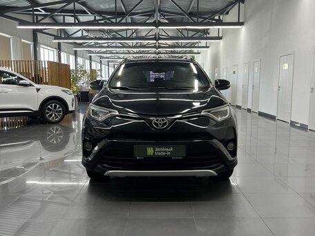 2016 Toyota RAV4 IV (XA40) Рестайлинг, чёрный, 1765000 рублей, вид 3