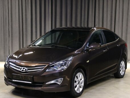 2016 Hyundai Solaris I Рестайлинг, коричневый, 929000 рублей, вид 1