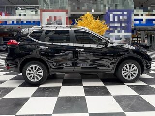 2023 Nissan X-Trail III Рестайлинг, чёрный, 1790000 рублей, вид 4