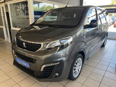 2022 Peugeot Traveller Compact I, серый, 3350000 рублей, вид 1