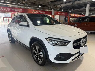 2023 Mercedes-Benz GLA 200 II (H247), белый, 2760000 рублей, вид 3
