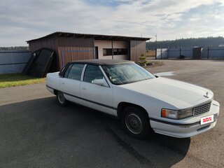 1995 Cadillac DeVille VII, белый, 1400000 рублей, вид 3