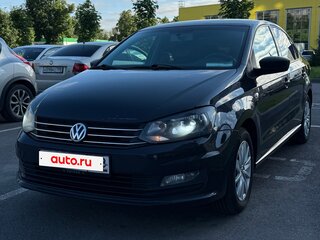 2016 Volkswagen Polo V Рестайлинг, серый, 920000 рублей, вид 2