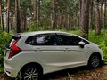 2018 Honda Fit III Рестайлинг, белый, 1385000 рублей - вид 5