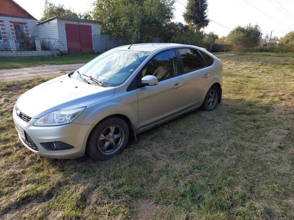 2010 Ford Focus II Рестайлинг, серый, 430000 рублей