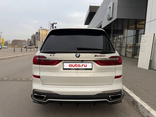 2021 BMW X7 M50i I (G07), белый, 8350000 рублей, вид 3