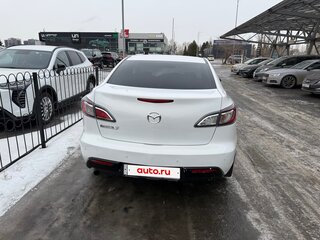 2011 Mazda 3 II (BL), белый, 760000 рублей, вид 5